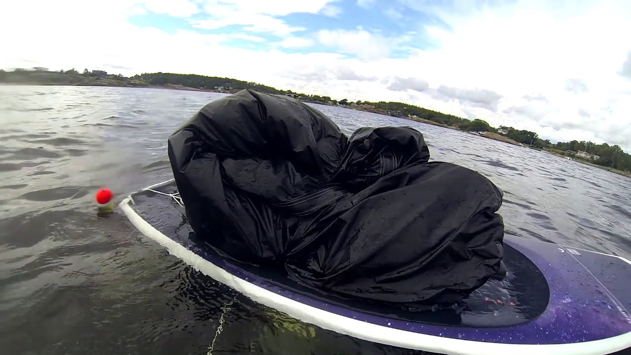 Swim out and water launch with foil kite. Wind 5 knots or slightly less.