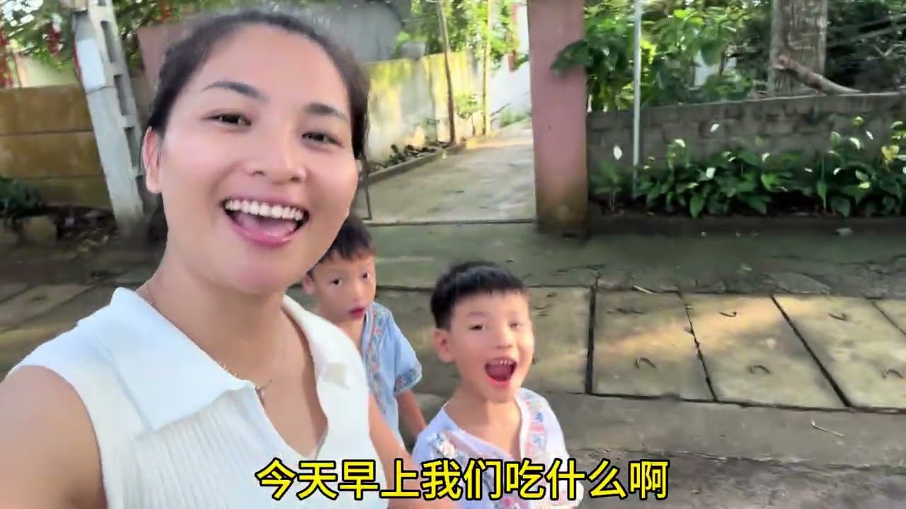 越南媳妇回国的第一天：从早吃到晚，谁懂这种快乐#越南媳妇 #越南生活 #吃喝玩乐 #记录真实生活