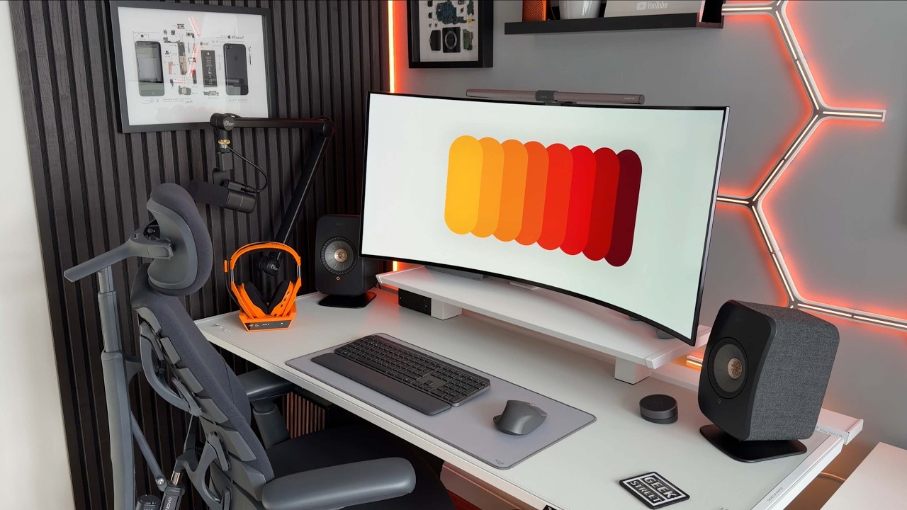 Desk Setup UPGRADES you NEED to GET!