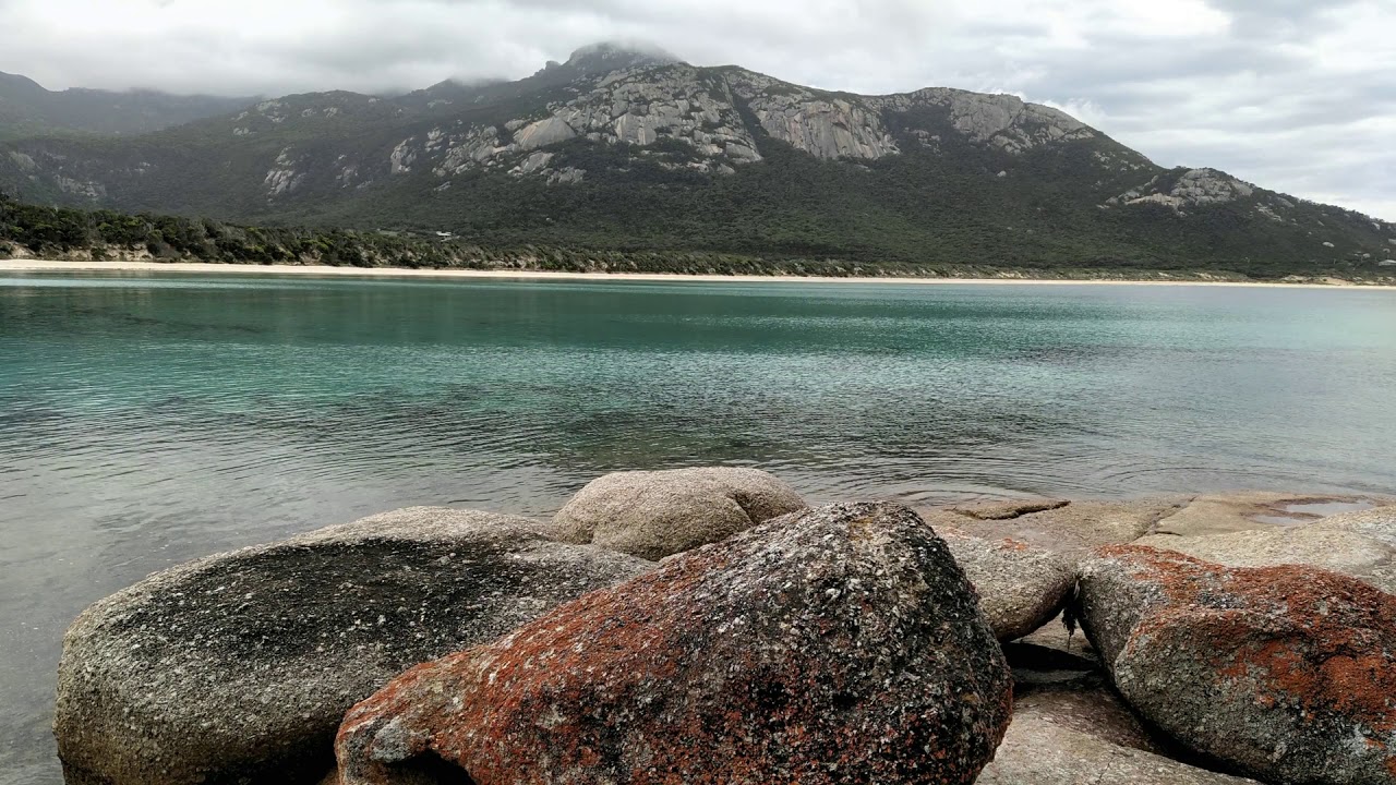 Exploring Flinders Island by campervan