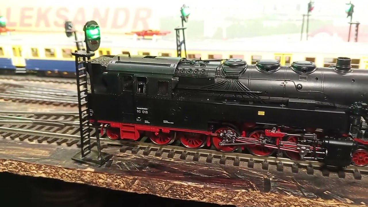 Piko. Паровоз. BR 95. HO 1:87. Со звуком. Piko. Locomotive. BR 95. HO 1:87. With sound.
