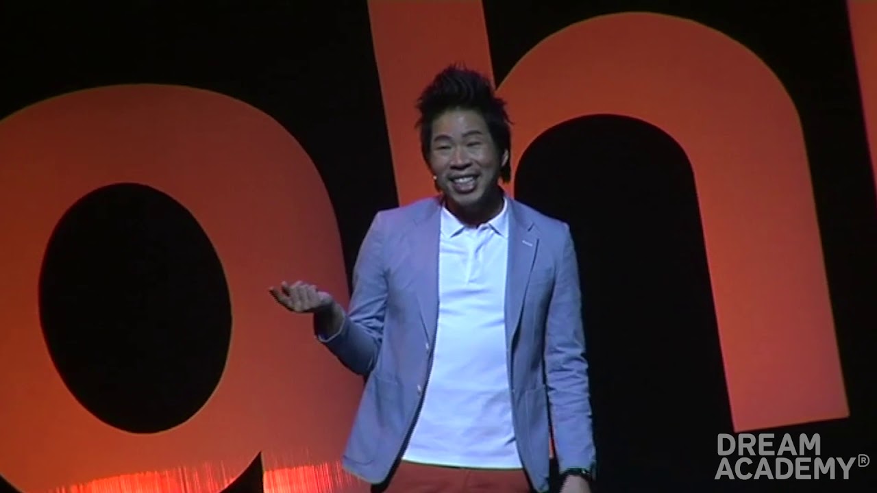 Happy Ever Laughter - Enlai Demonstrates Hokkien Haka