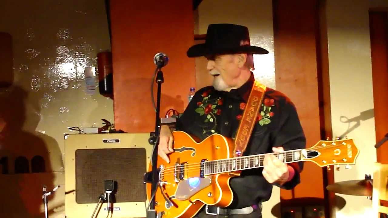 Duane Eddy in London UK  ---  (Dance With The) Guitar Man