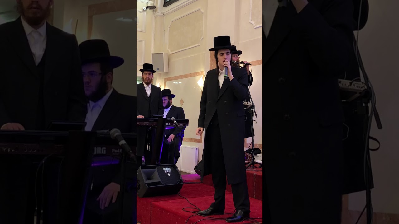 Motty Steinmetz at a sheva bruches in London - מוטי שטיינמץ | אנא בכח