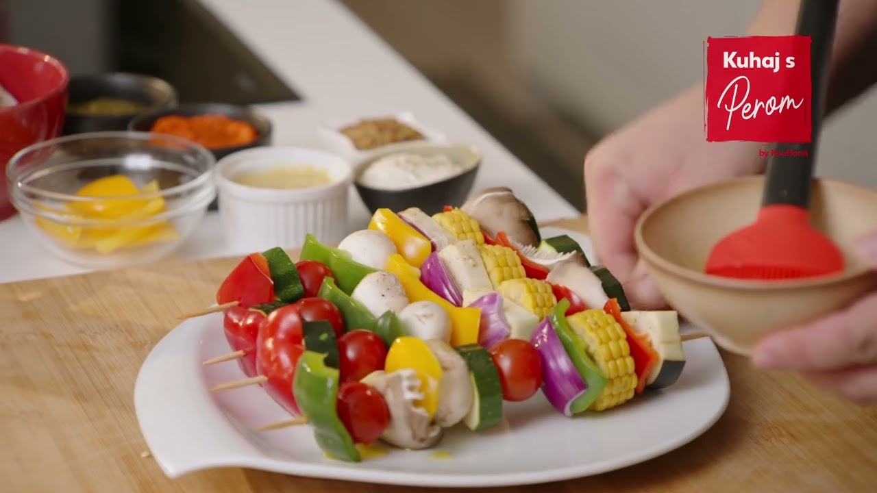 Chef Pero Savanović | Tris ražnjića na grillu (mesni riblji i vege) | Kaufland Hrvatska
