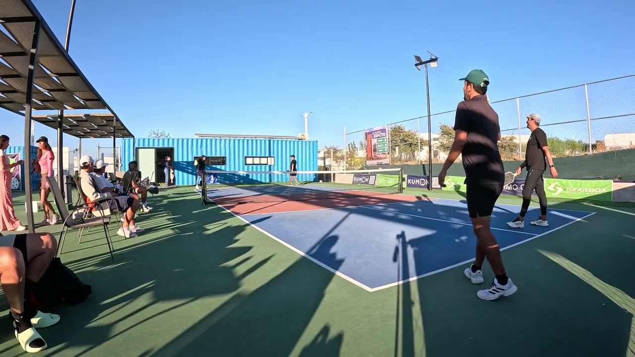 Bruno y Jorge vs Dany y Memo