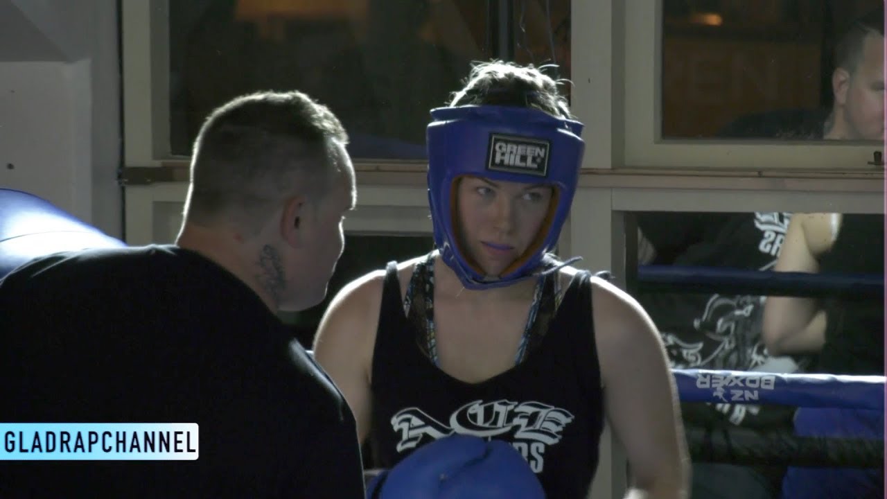 Fight 2: Meg Saunders vs Una Ringen | Cambridge Raceway | NJE Promotions 22Sep18
