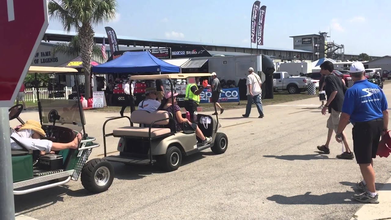 Amazing traffic Director at 12 Hours of Sebring