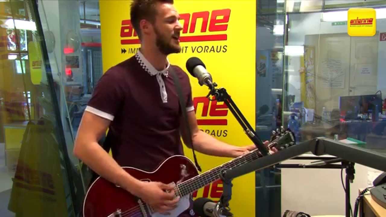 Paul Pizzera - Hymne für alle Studenten (live @ Antenne Steiermark)