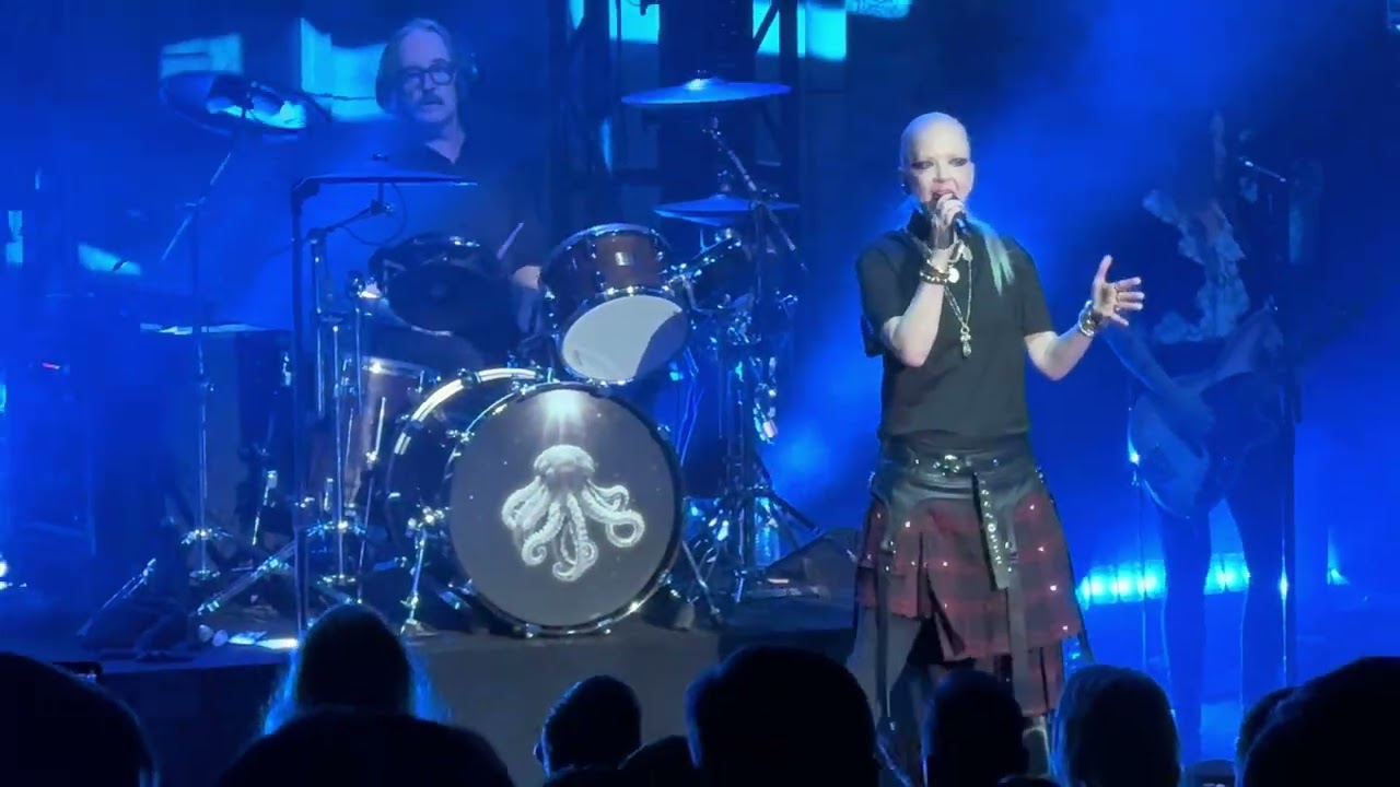 Garbage - Only Happy When It Rains (2025-10-23 @ The Mountain Winery, Saratoga, CA)