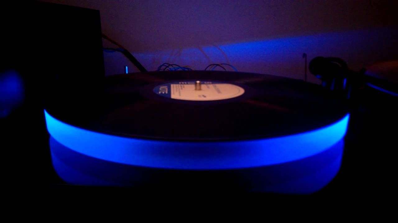 LED turntable platter lighting