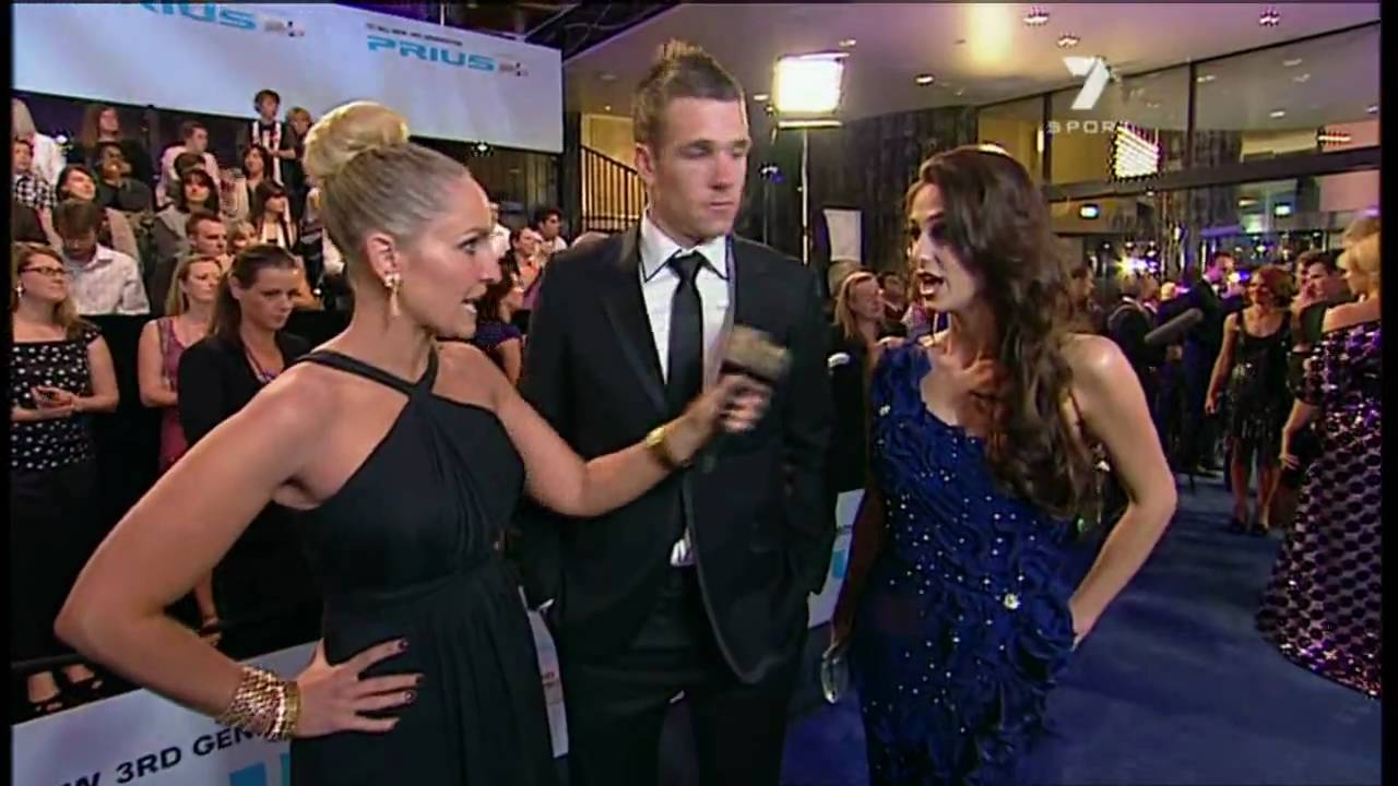 AFL 2009 Brownlow Medal - Blue Carpet Special PART 1