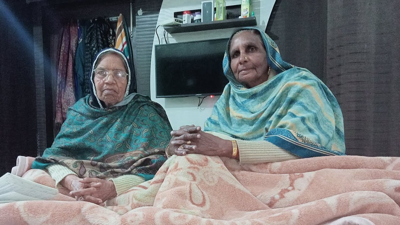 lok geet..... ਮਾਝੇ ਦੀਏ ਮਾਝੇ ਦੀਏ ਸ਼ੈਲ ਬੱਚਿਏ  ❤️❤️🍁🍁❤️💯🌈🌈🌈written by amarjeet kaur Joshi ♥️😍🍁