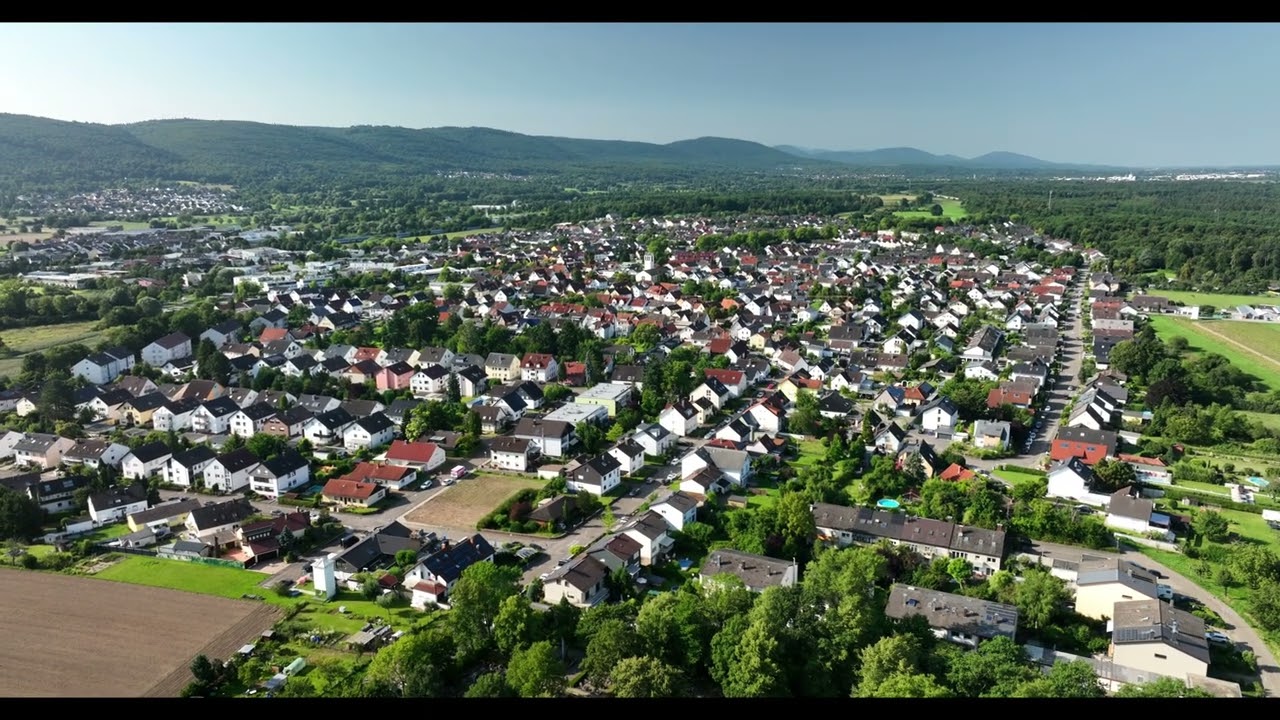 Drohnenaufnahme Ettlingen-Bruchhausen August 2025
