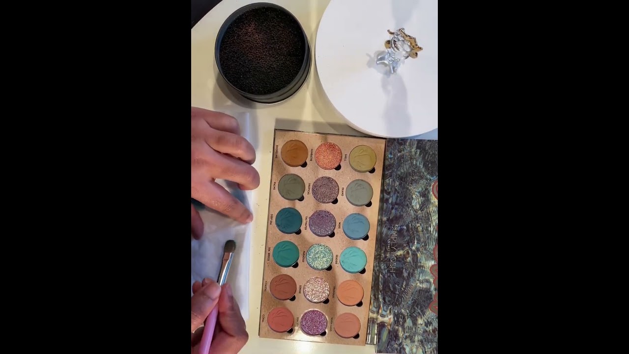 Zy 🐚 Simply Posh Coastal palette 🐚 Silent eyeshadow swatches 🐚Tawny Brown skin 🐚 Indie Eyeshadows