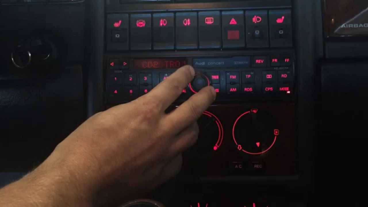Audi 80 &bdquo; In a way... &ldquo; / Магнитола Audi Concert Plus