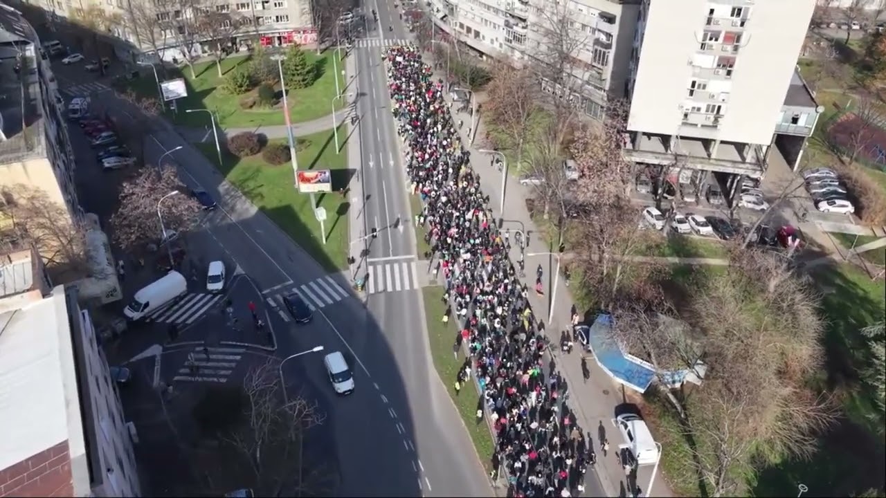 Polazak Studenata iz Beograda za Novi Sad - Bella Ciao