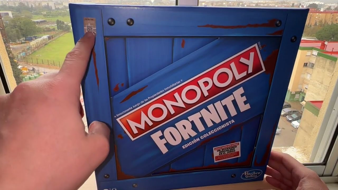 UNBOXING DEL GRAN MONOPOLY FORTNITE COLLECTOR EDITION CON ACCESORIO MOCHILERO GRATIS HASBRO GAMING !