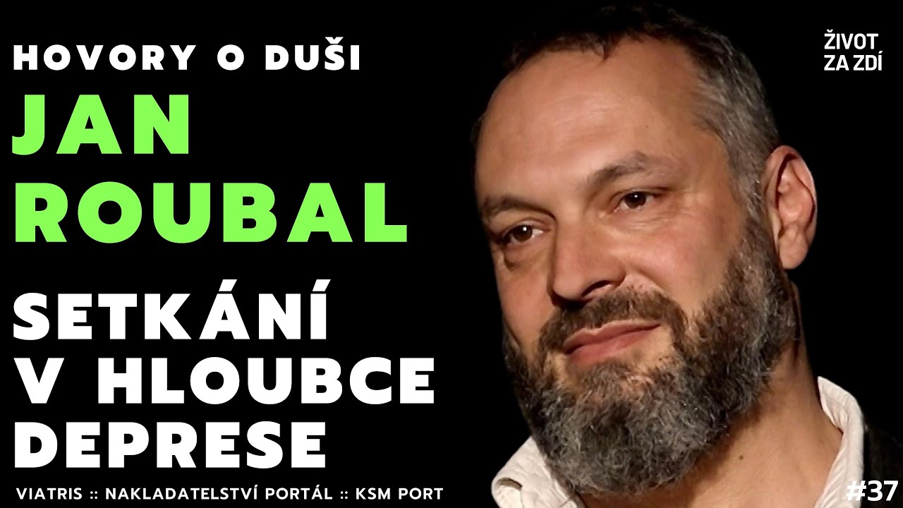 „Terapeut se propadá do hloubky deprese společně s klientem,“ říká psychoterapeut Jan Roubal