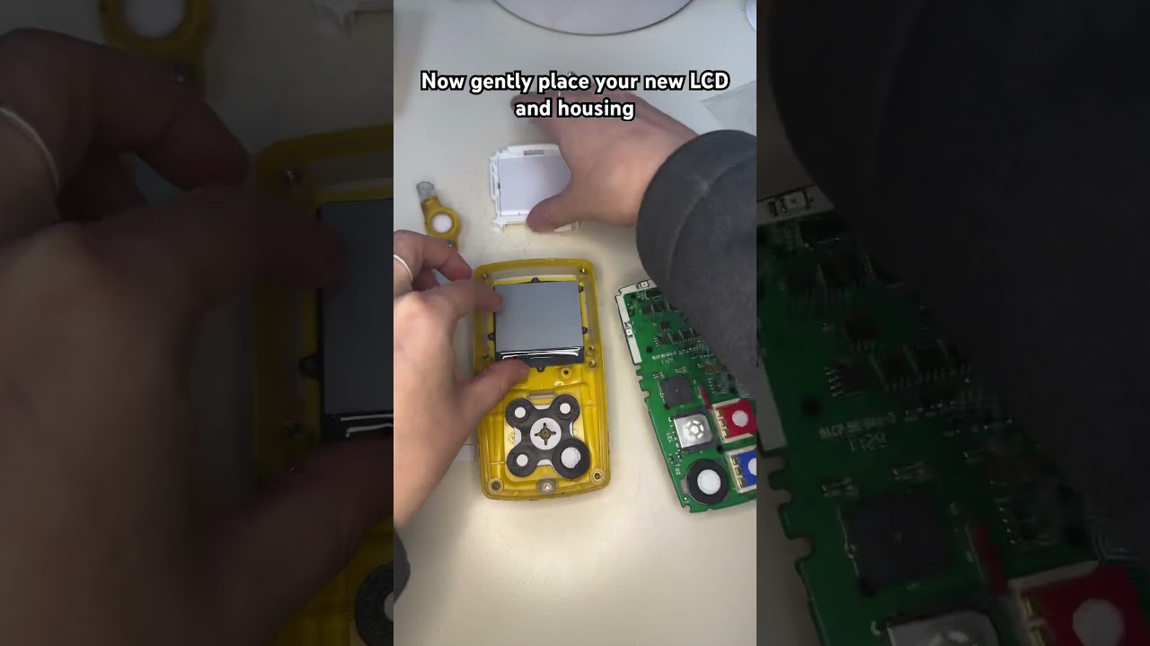How to replace the LCD on a BW GasAlertMax XT II! #howto #bw #gasalert #gasdetection #safety #lcd