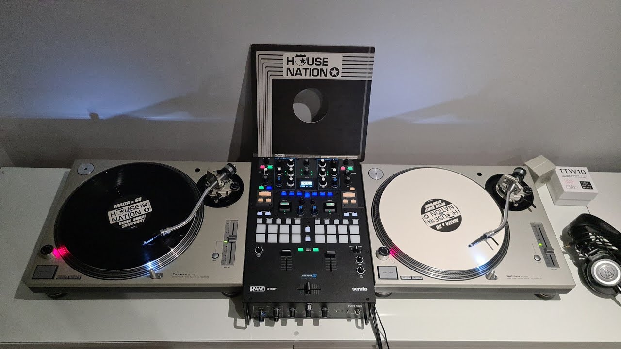 Technics SL1200 MK3D wow and flutter test