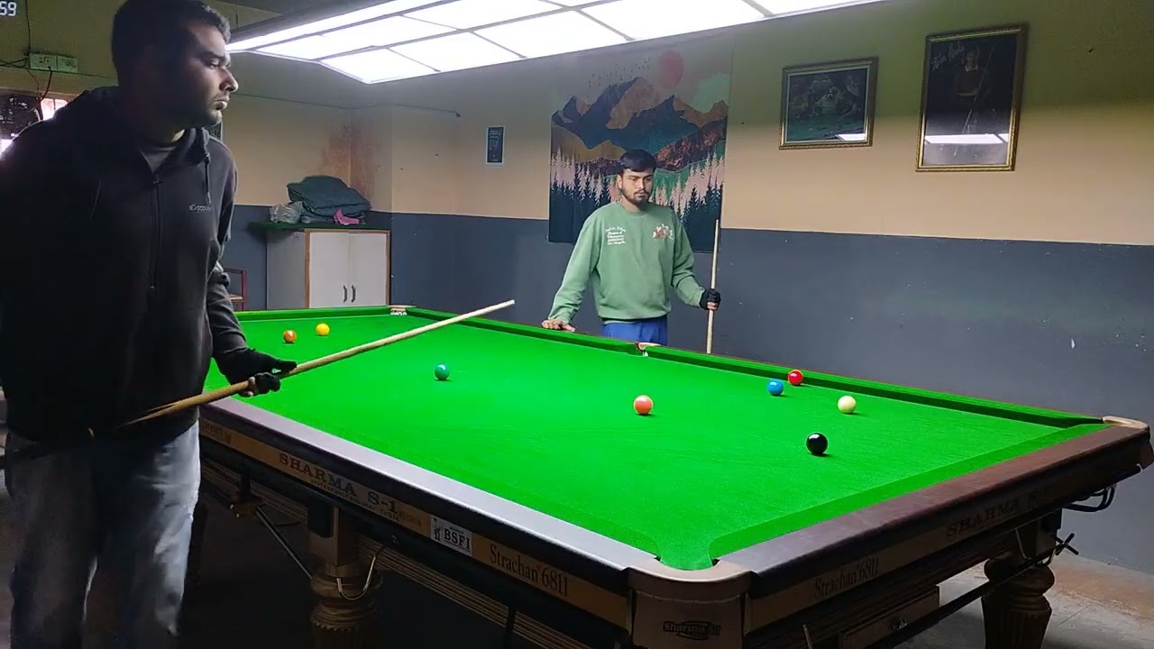 A tight game b/w VINAYAK AND HARSH @Marvellous.Billiards 