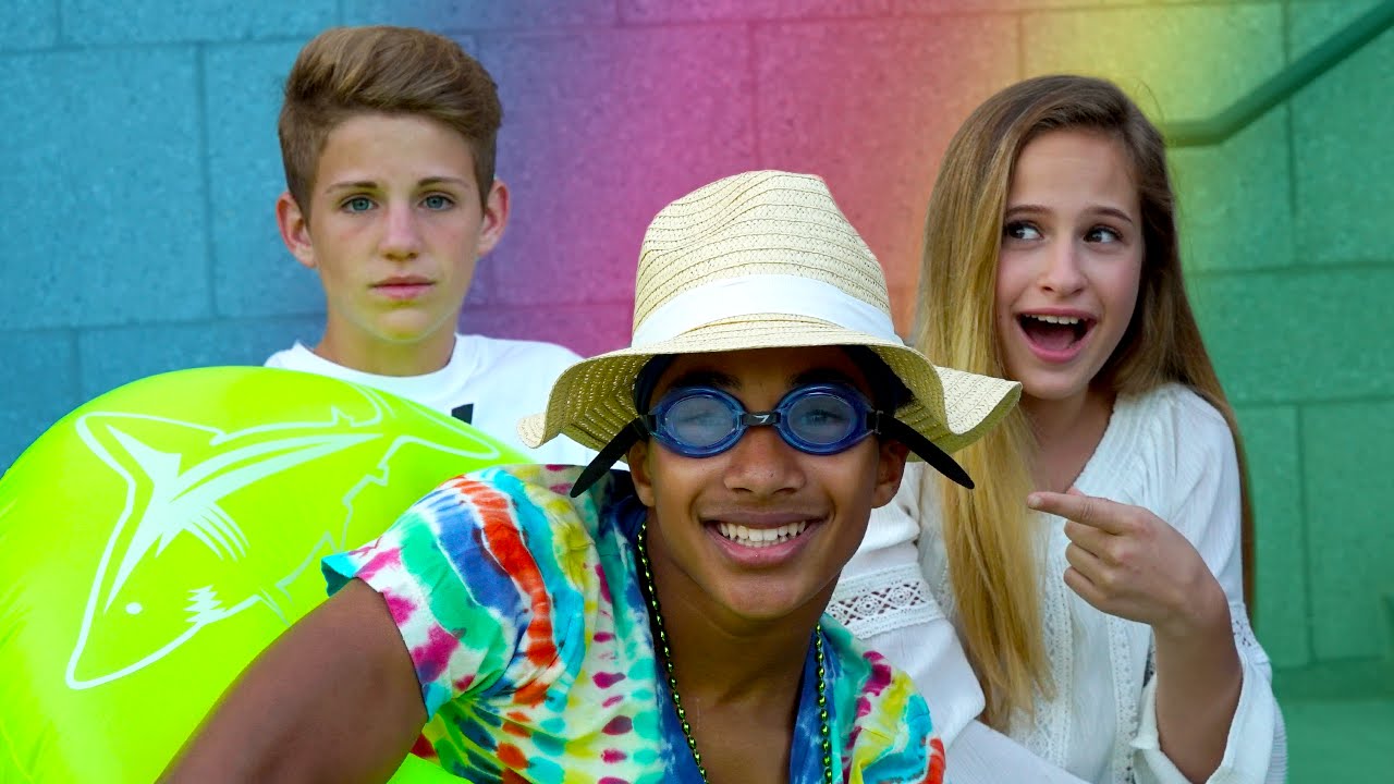 Try Not To Laugh!  (MattyBRaps & Liv VS Justin)