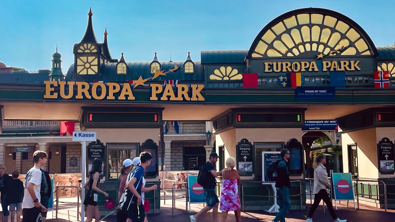 Almanya'nın EN BÜYÜK Lunaparkı EUROPA PARK Çocuklar gibi eğlenmek bizimde hakkımız dedik gittik VLOG