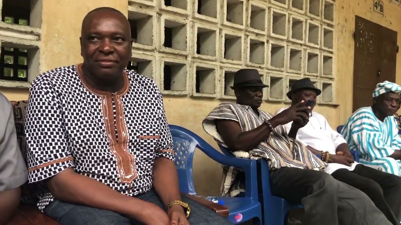 @Africa Fontaine, l’artiste Raoul à Anié, jour 1 de Odon Itsù édition 2023.