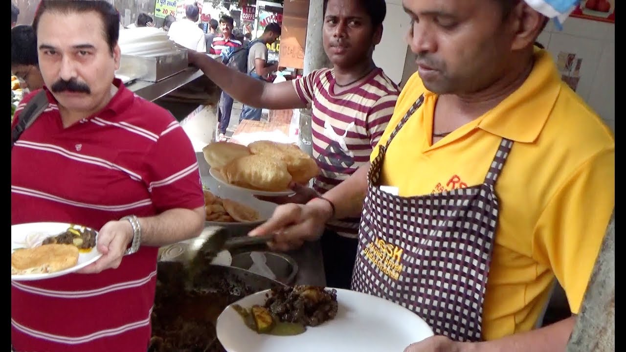 दिल्ली का प्रसिद्ध राधेश्याम सुभाष कुमार छोले भटूरे वाला | Most Famous Chole Bhature in Delhi