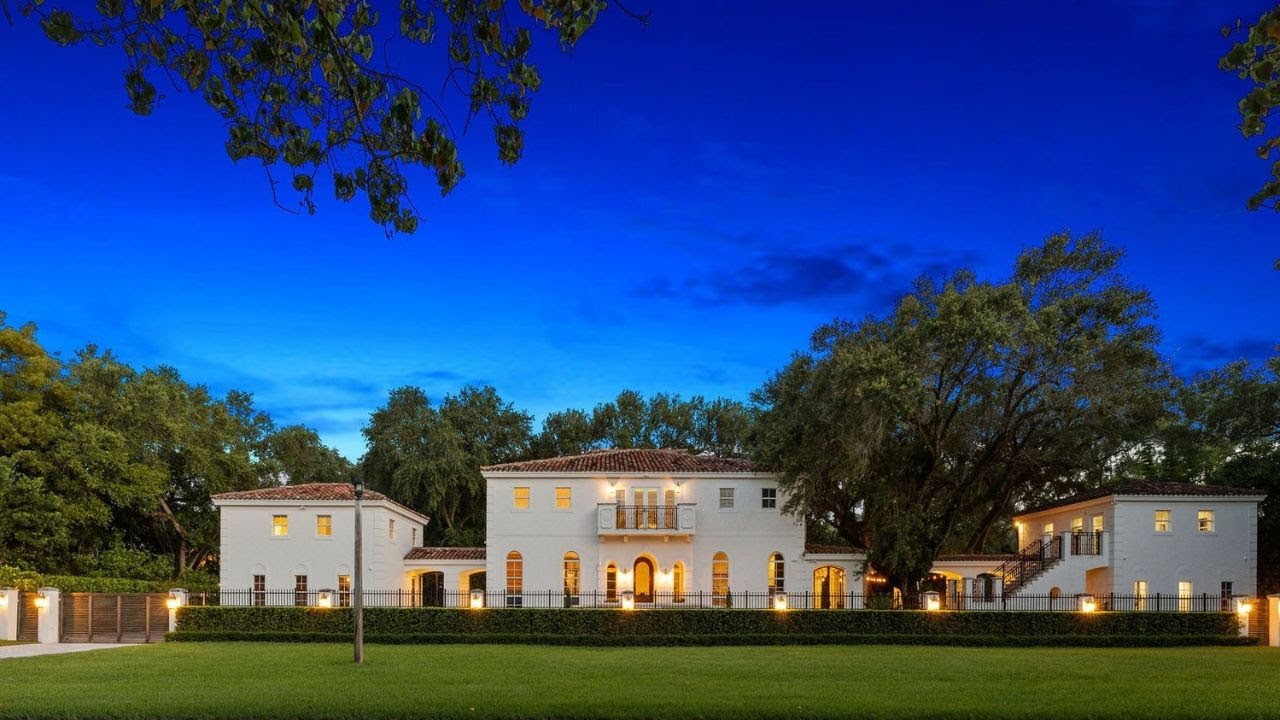 506 Sunset Dr, Coral Gables, FL 33143