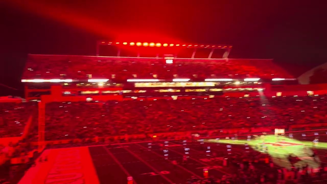 Rutgers 4th quarter intro vs Iowa | Don’t stop believing | 9/19/25 | Blackout!!