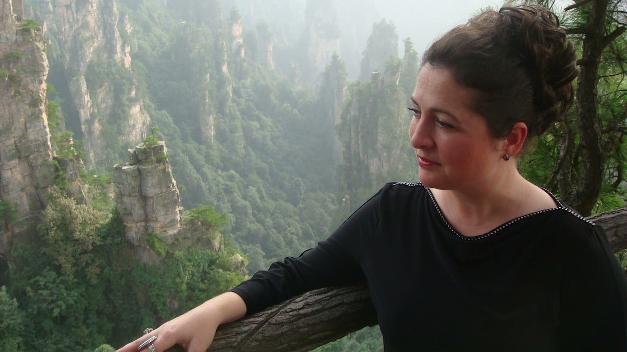 Filiz Tekin...Sezdim dargın bakışını