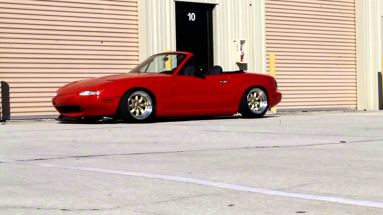 Slammed Mazda Miata | Brokelifestyle