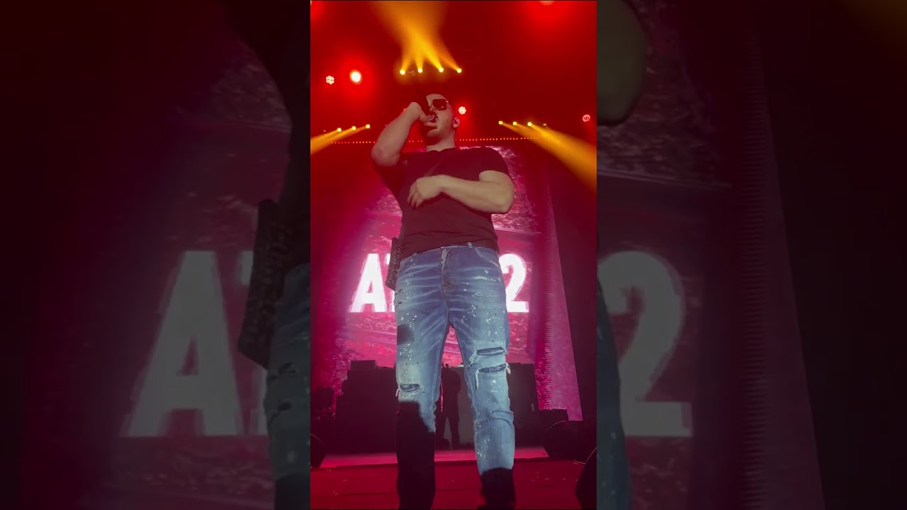 Ati242 - 25 (hype konser kaydı) #sesimolsunsesin