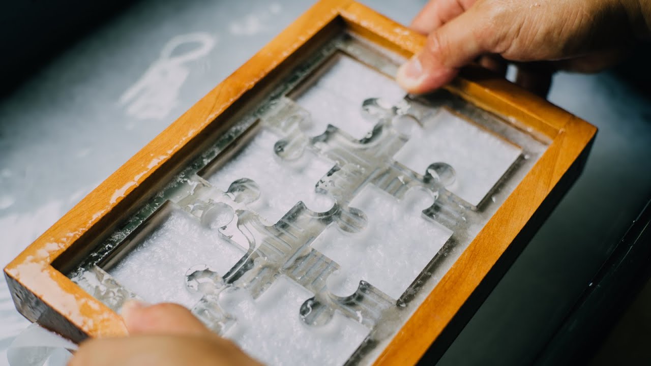 家でリサイクルペーパーを作る「紙すき機」