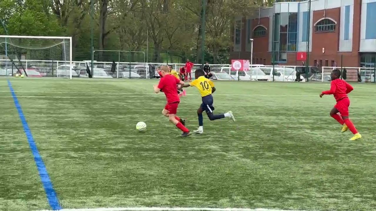 Ris Orangis - FCJ Noyon / U11 (2-1) Challenge Joachim de Lille. 29 avril 2023.