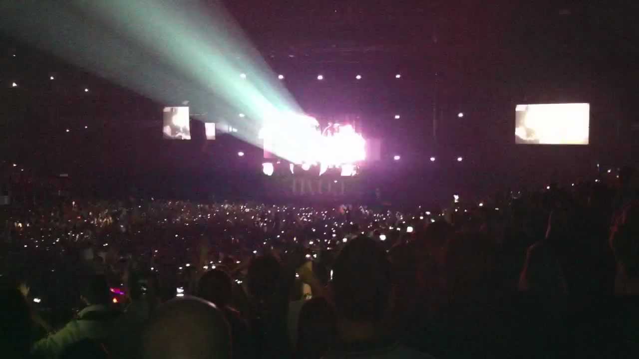 Swedish House Mafia - One Last Tour @ Sportpaleis Antwerpen , Opening show (SHM - Greyhound) HD