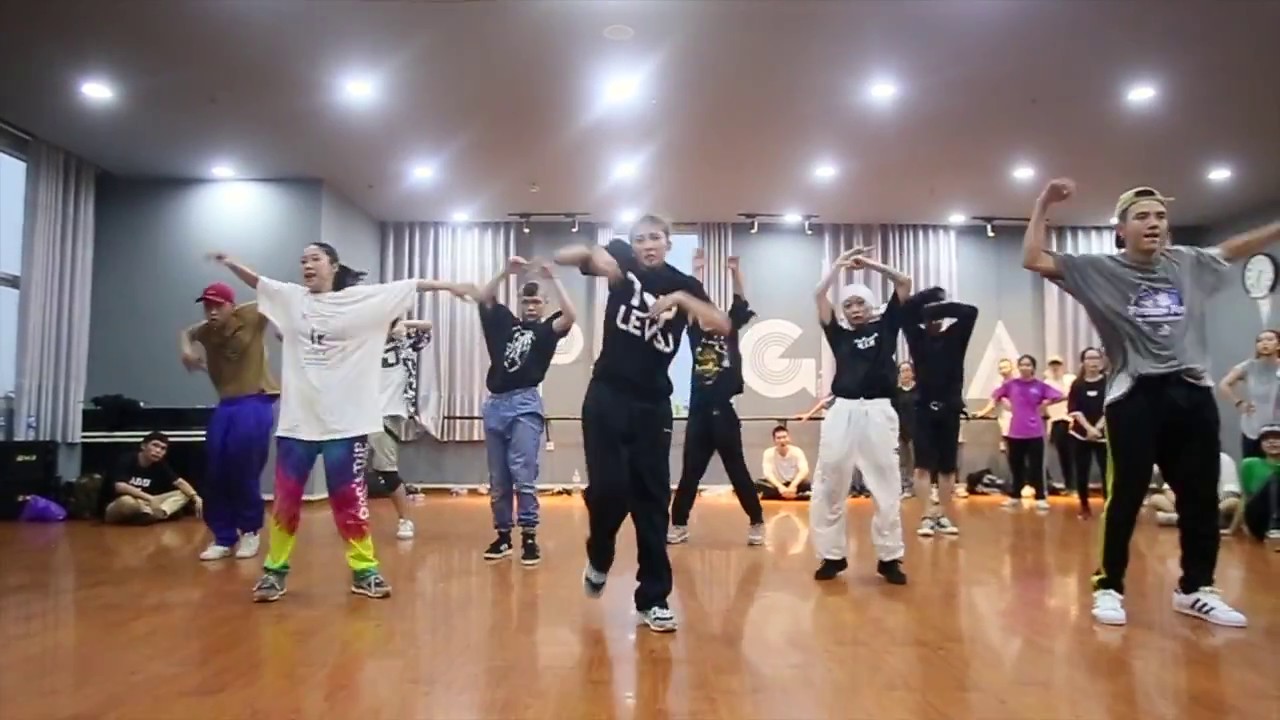 KYOKA - Hiphop workshop in Vietnam