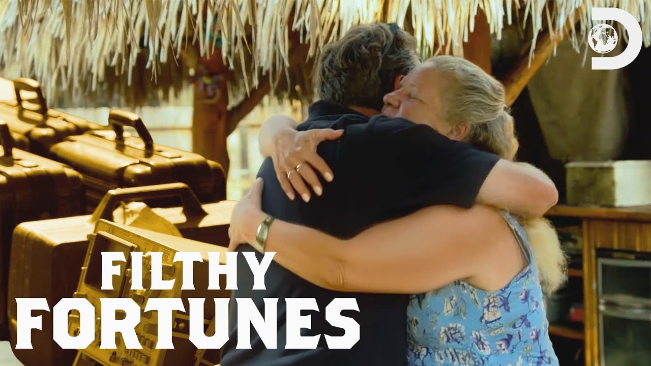 Most Memorable Emotional Moments | Filthy Fortunes | Discovery