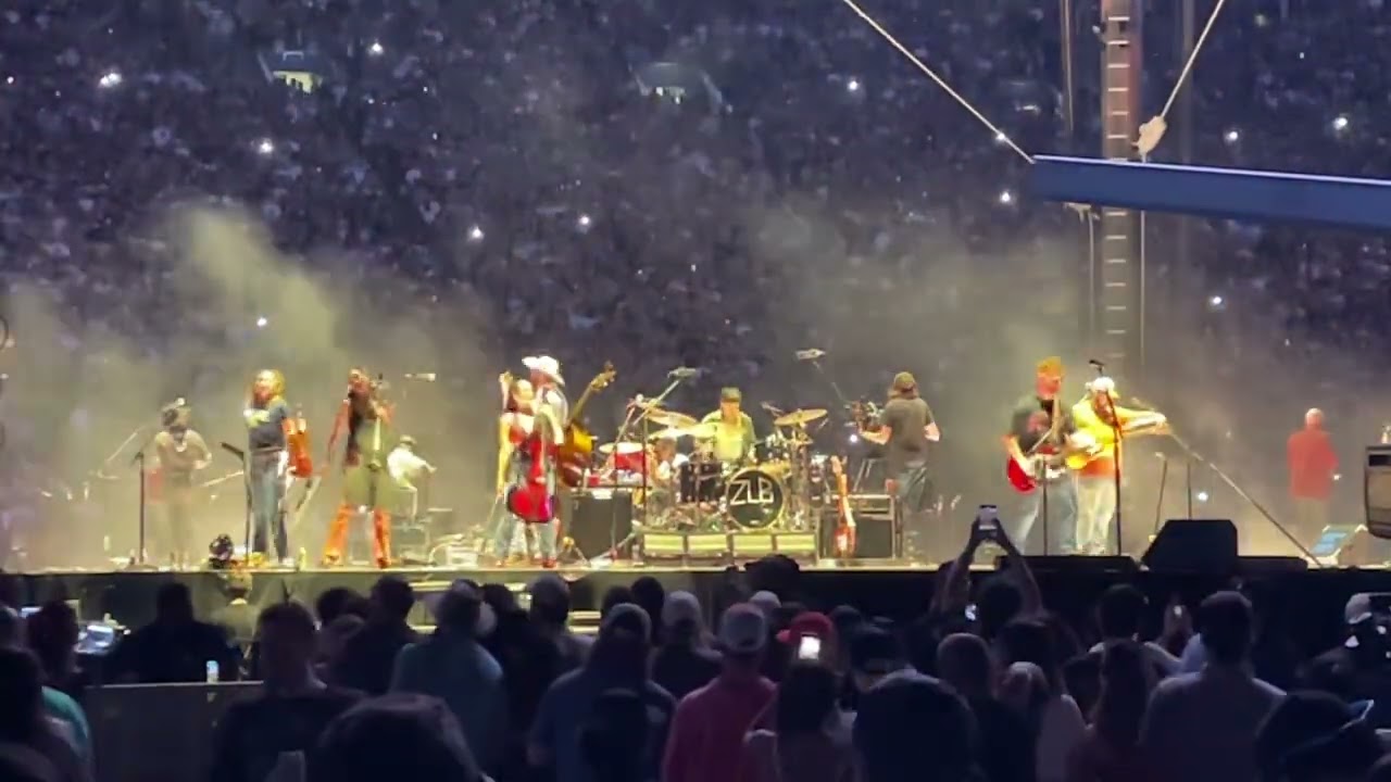 Zach Bryan - (Mr. Brightside Intro) Overtime & Open The Gate Michigan Stadium 9/27/25