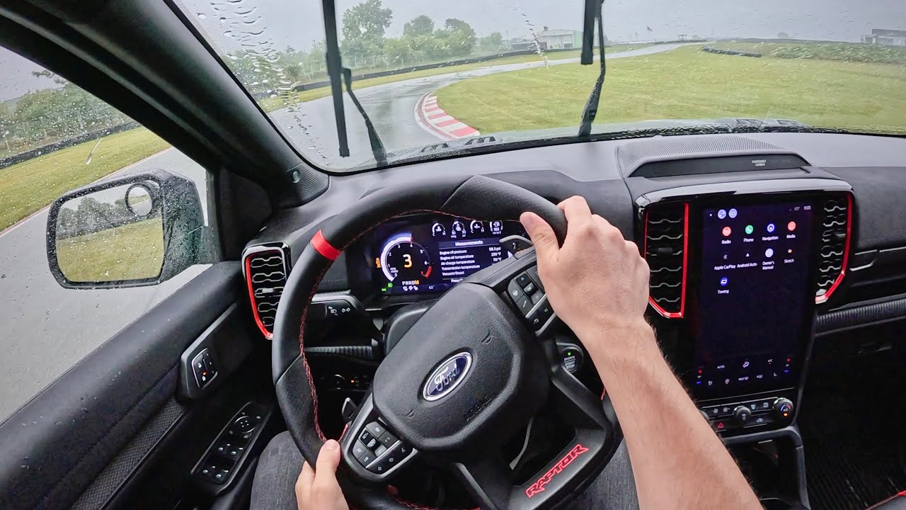Drifting the 2024 Ford Ranger Raptor on Track