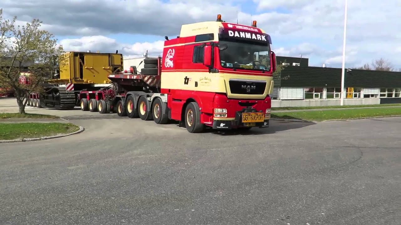 Torben Rafn & Co moves Cat 390.