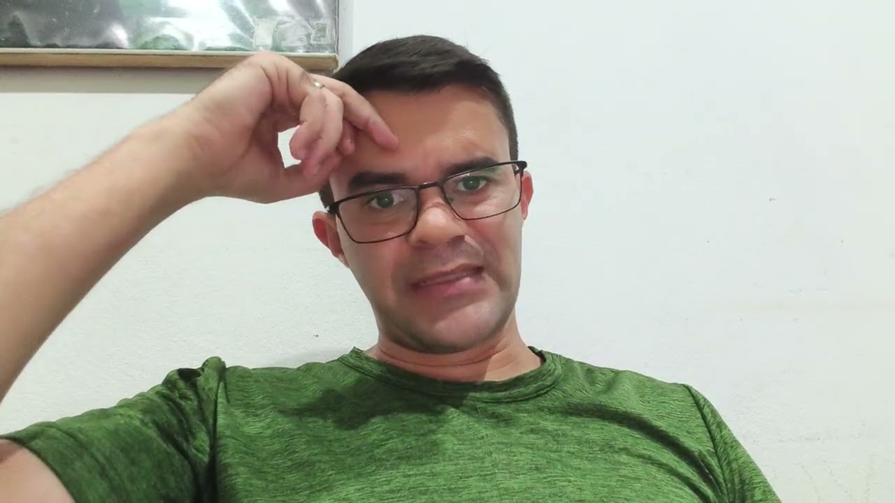 Habacuque 2:14 ARC[14] Porque a terra se encherá do conhecimento da glória do Senhor, como...