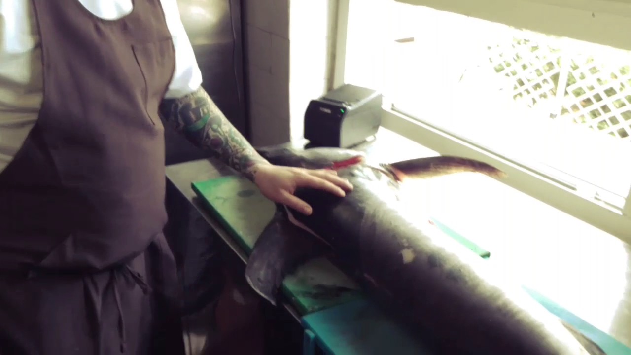 Sfilettare un pesce spada nostrano!