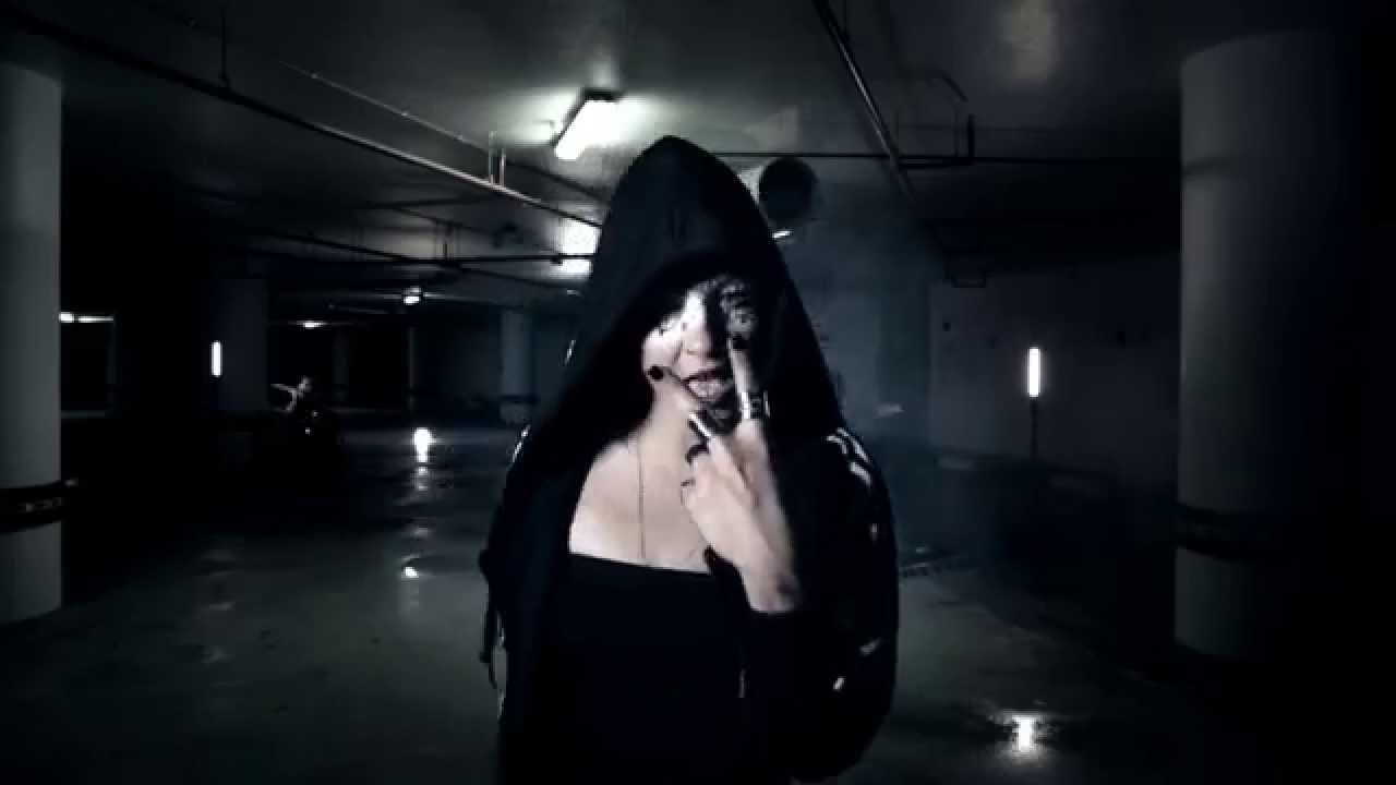 Malikah and Bull Funk Zoo - Nabad Kel Lebnene