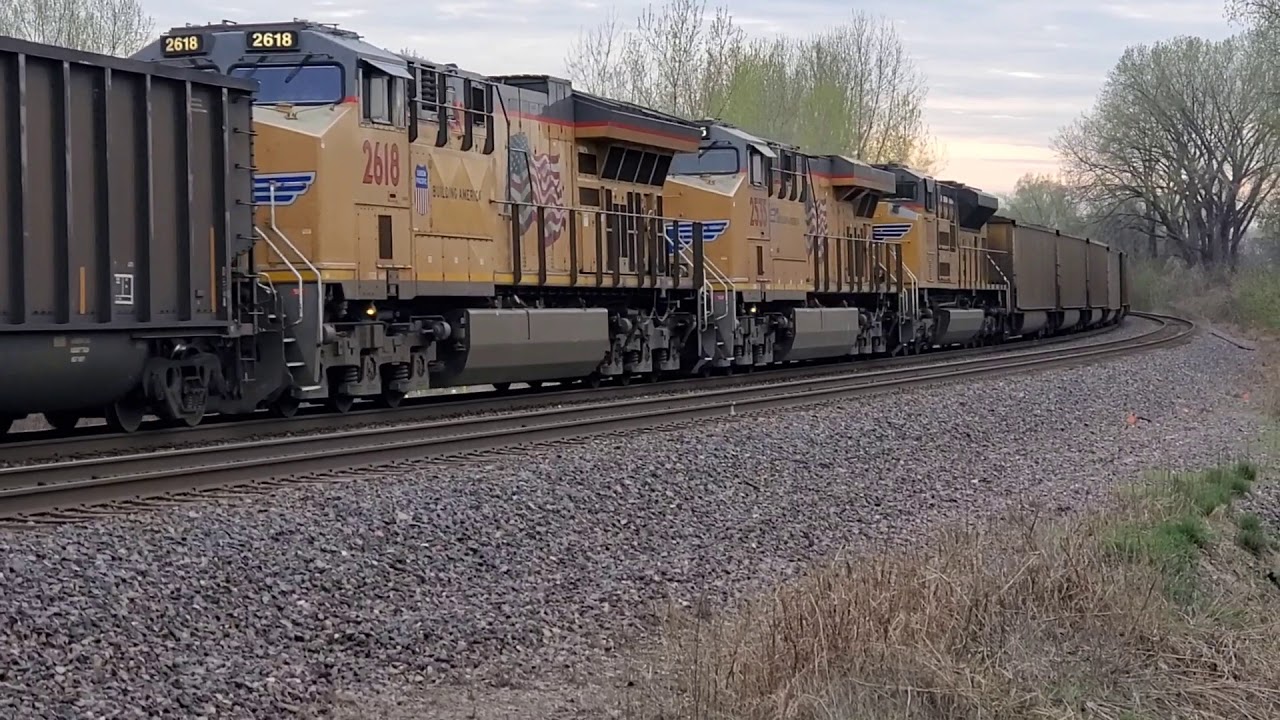 Introducing the MEGA COAL TRAIN(2 coals together) 2x3x1, 240+ car loads of electricity! A MUST SEE!!