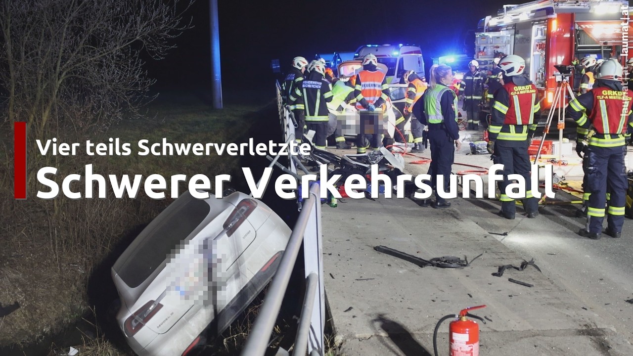 Lenkerin eingeklemmt: Vier teils Schwerverletzte nach schwerem Crash zweier Autos in Buchkirchen