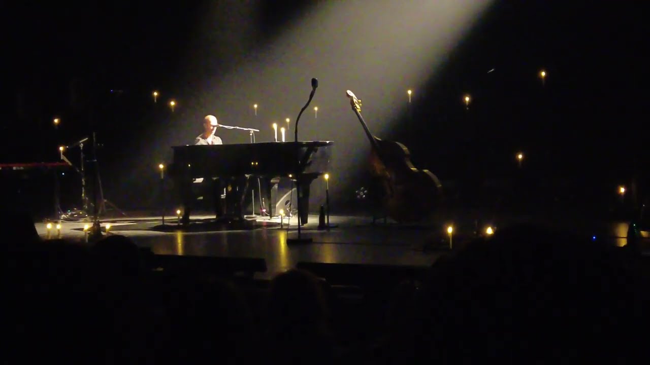 Calogero, Un soir dans les théâtres et Danser encore (live, Merignac 26.09.2025)