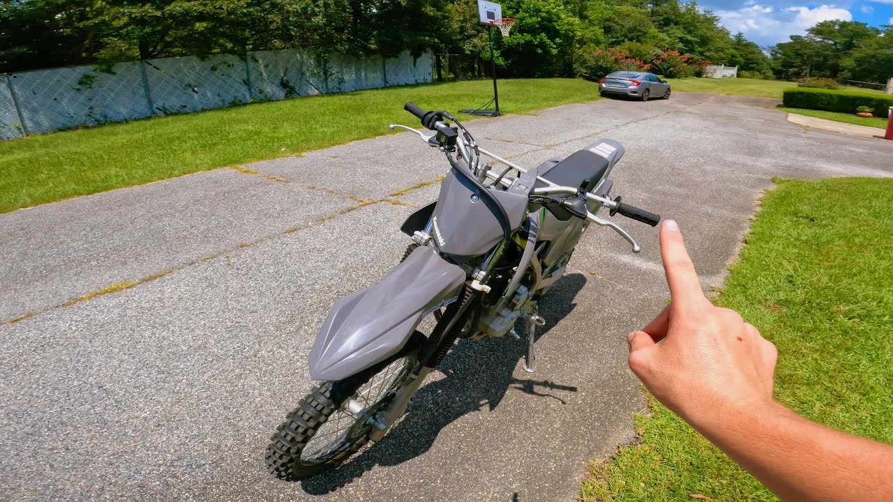 How To Bump Start a Dirtbike.. (Less than 2 minutes)
